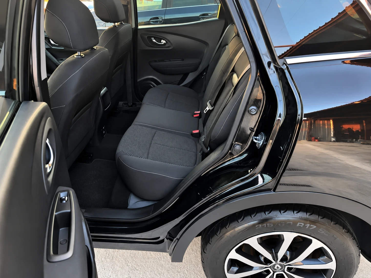 Renault Kadjar 1.5DCI* AUTO* NAVI* DIGITAL* FULL* ���* ��������  | Mobile.bg � ����������� 14