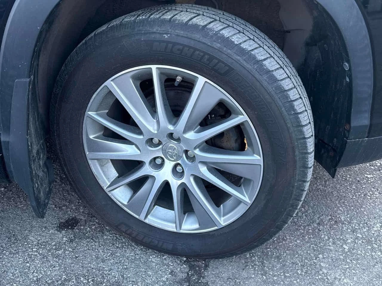 Toyota Highlander * XLE * 2 КЛЮЧА* ПОДОГРЕВ* KEYLESS* , снимка 7 - Автомобили и джипове - 54218025