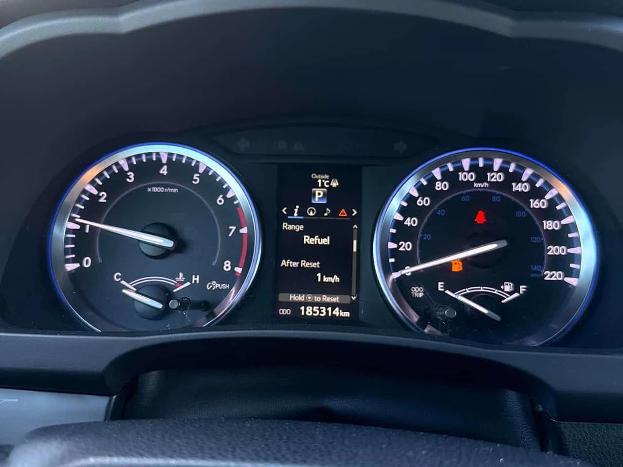 Toyota Highlander * XLE * 2 КЛЮЧА* ПОДОГРЕВ* KEYLESS* , снимка 8 - Автомобили и джипове - 54218025