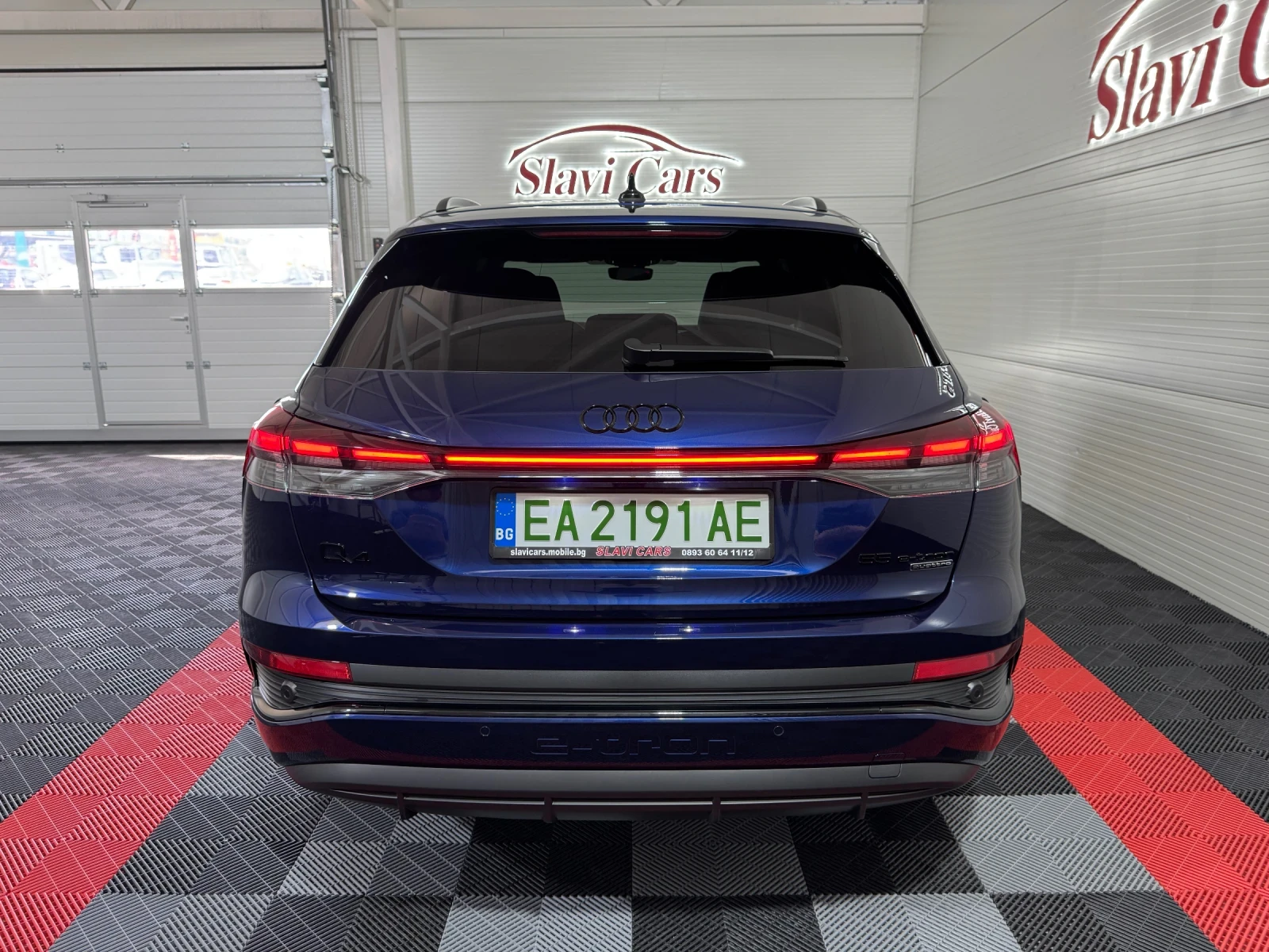 Audi Q4 55 E-TRON / QUATTRO S-LINE / BLACK OPTICS/ 340 hp, снимка 5 - Автомобили и джипове - 54682091
