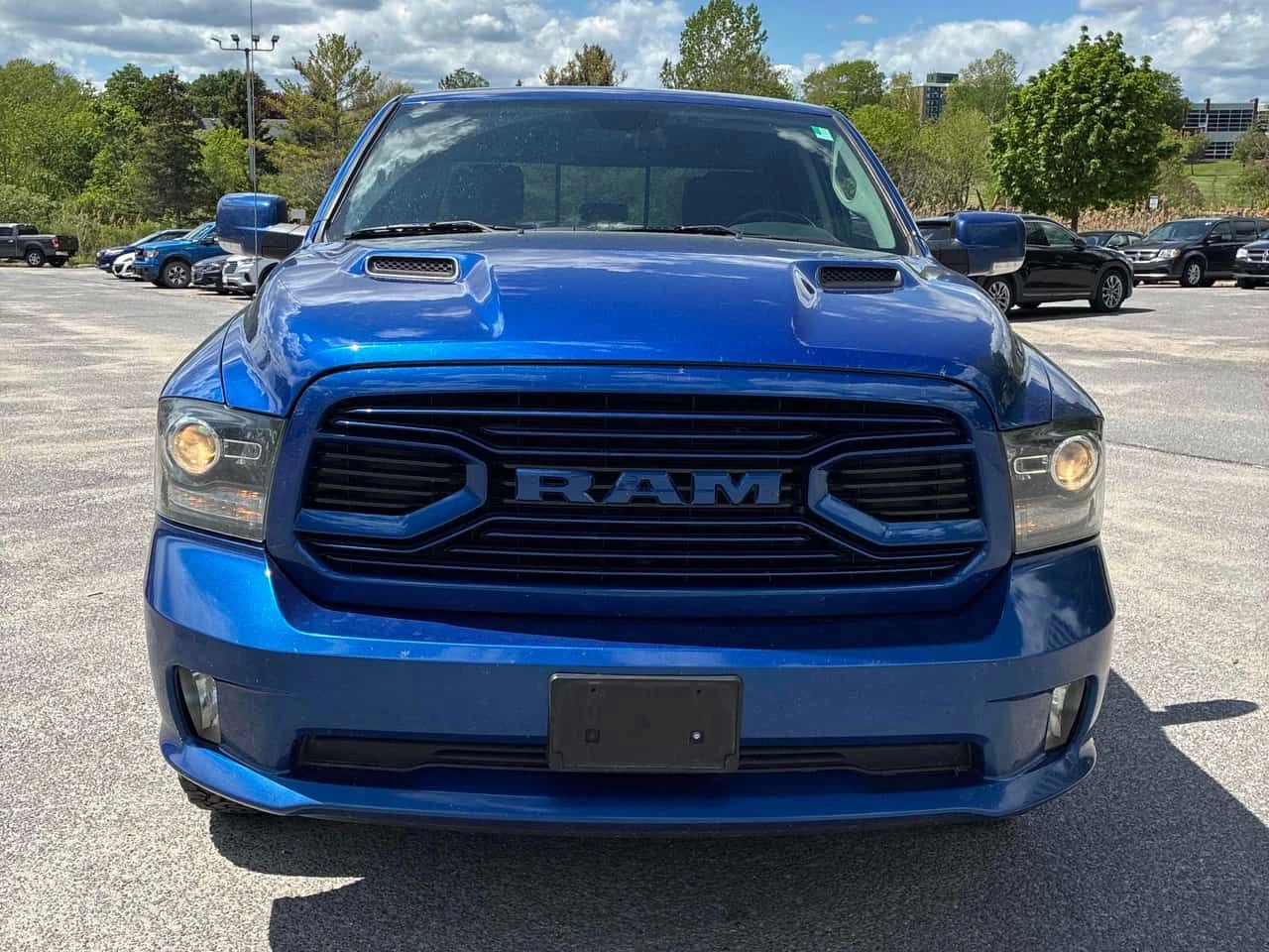 Dodge RAM 1500 * Sport * АВТОКРЕДИТ БЕЗ ПЪРВОНАЧАЛНА ВНОСКА* , снимка 6 - Автомобили и джипове - 54711612