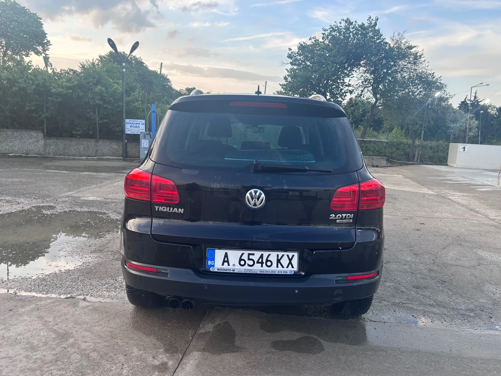 VW Tiguan 2.0 TDI, снимка 6 - Автомобили и джипове - 54769244