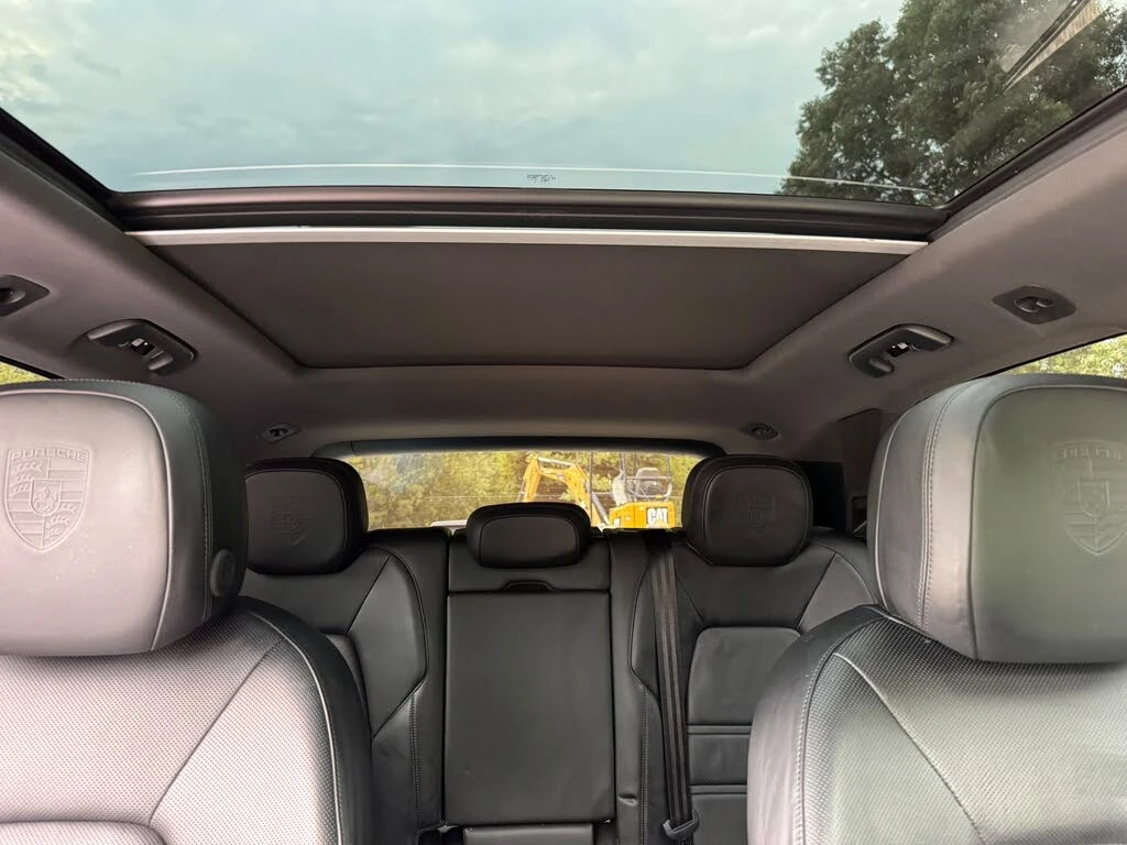 Porsche Cayenne ПОДГРЕВ* ОБДУХВАНЕ* 360КАМЕРА* LANE* ASSIST* , снимка 13 - Автомобили и джипове - 55575785