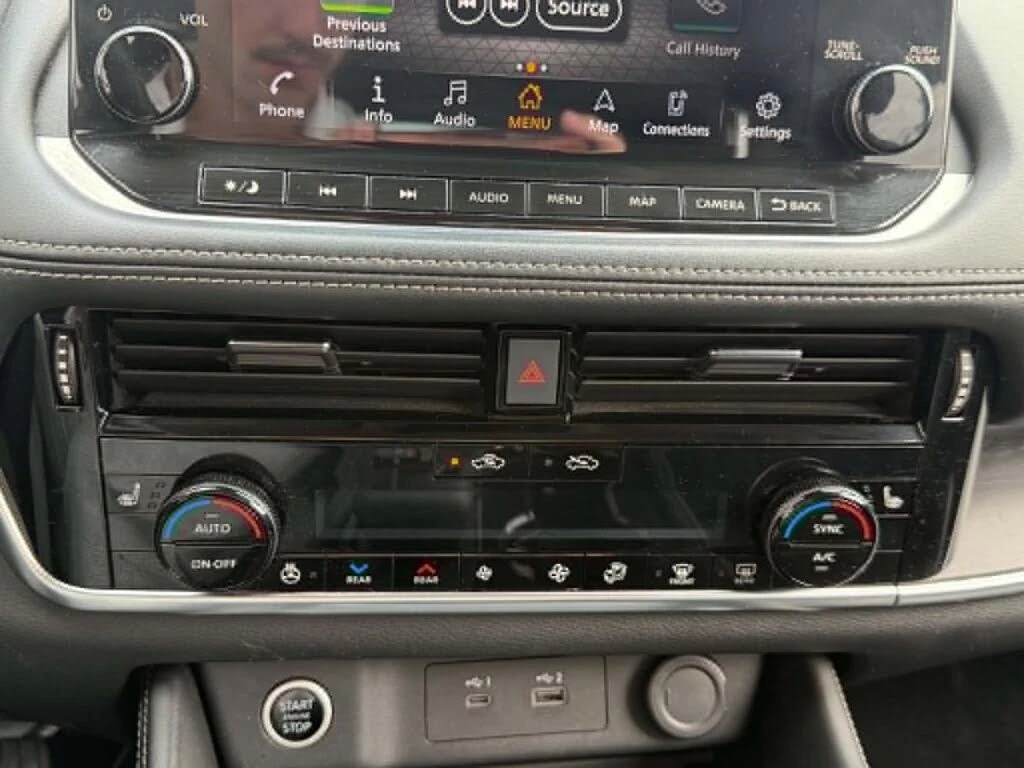 Nissan Rogue 2.5* PLATINUM* DISTRONIC* 360* ПАНО* КРАЙНА ЦЕНА, снимка 13 - Автомобили и джипове - 56004345