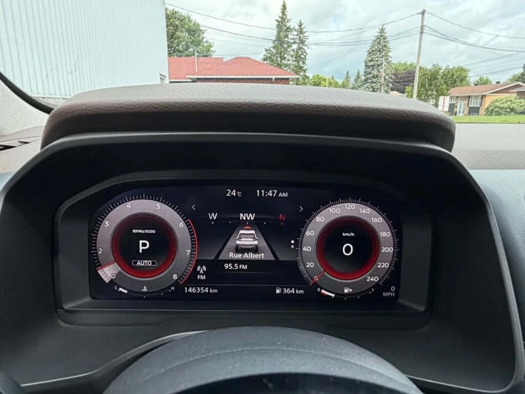 Nissan Rogue 2.5* PLATINUM* DISTRONIC* 360* ПАНО* КРАЙНА ЦЕНА, снимка 11 - Автомобили и джипове - 56004345