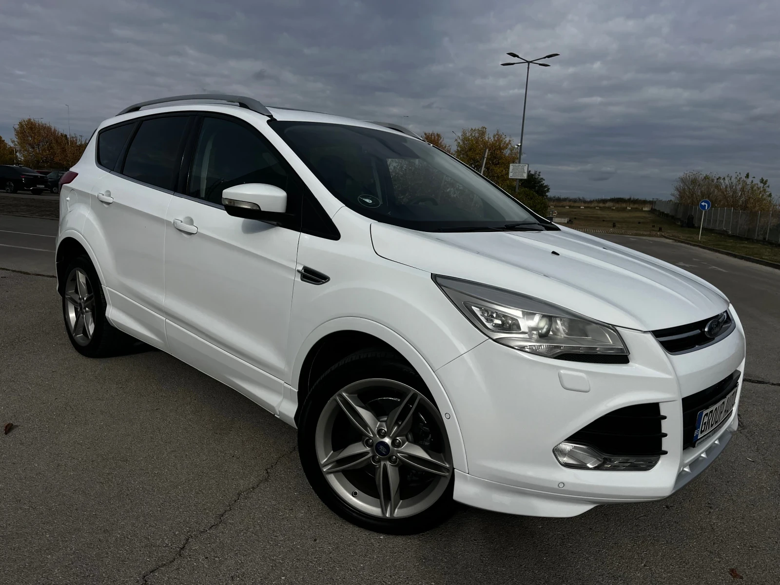Ford Kuga 2, 0D-180k.c/4x4/ПАНОРАМА/КАМЕРА/KEYLESS/NAVI/ТОП!