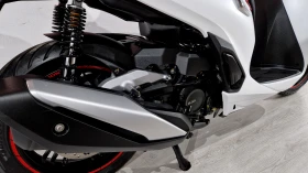 Honda Sh 350i SPORT ABS, LED, TC 2022г., снимка 10