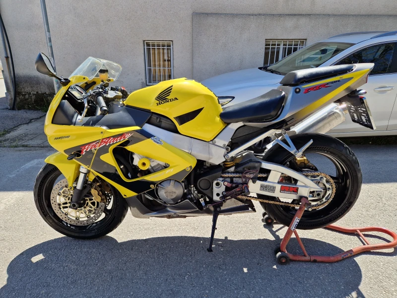 Honda Cbr 929, снимка 3 - Мотоциклети и мототехника - 50284922