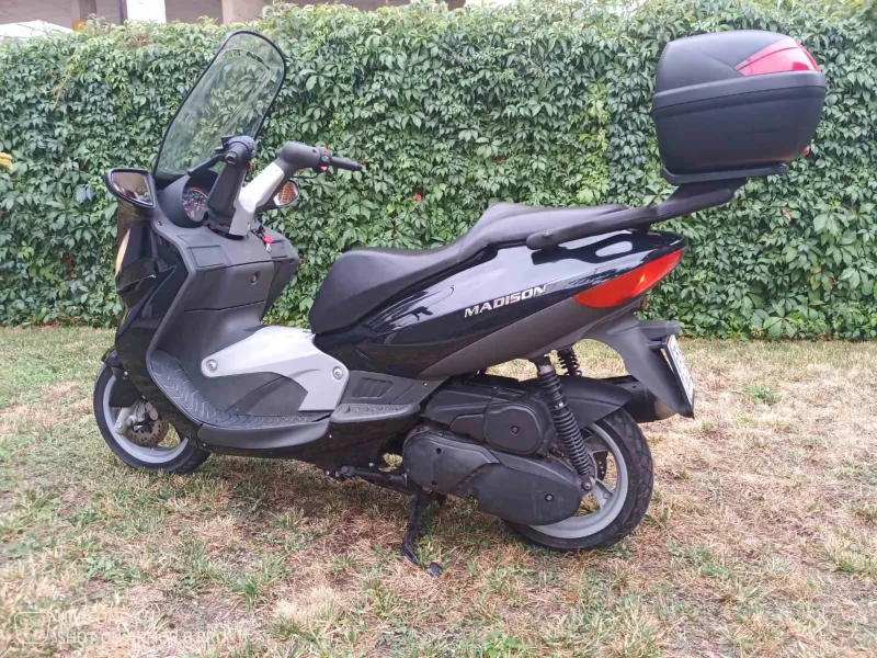 Malaguti Madison 150, снимка 5 - Мотоциклети и мототехника - 52300031