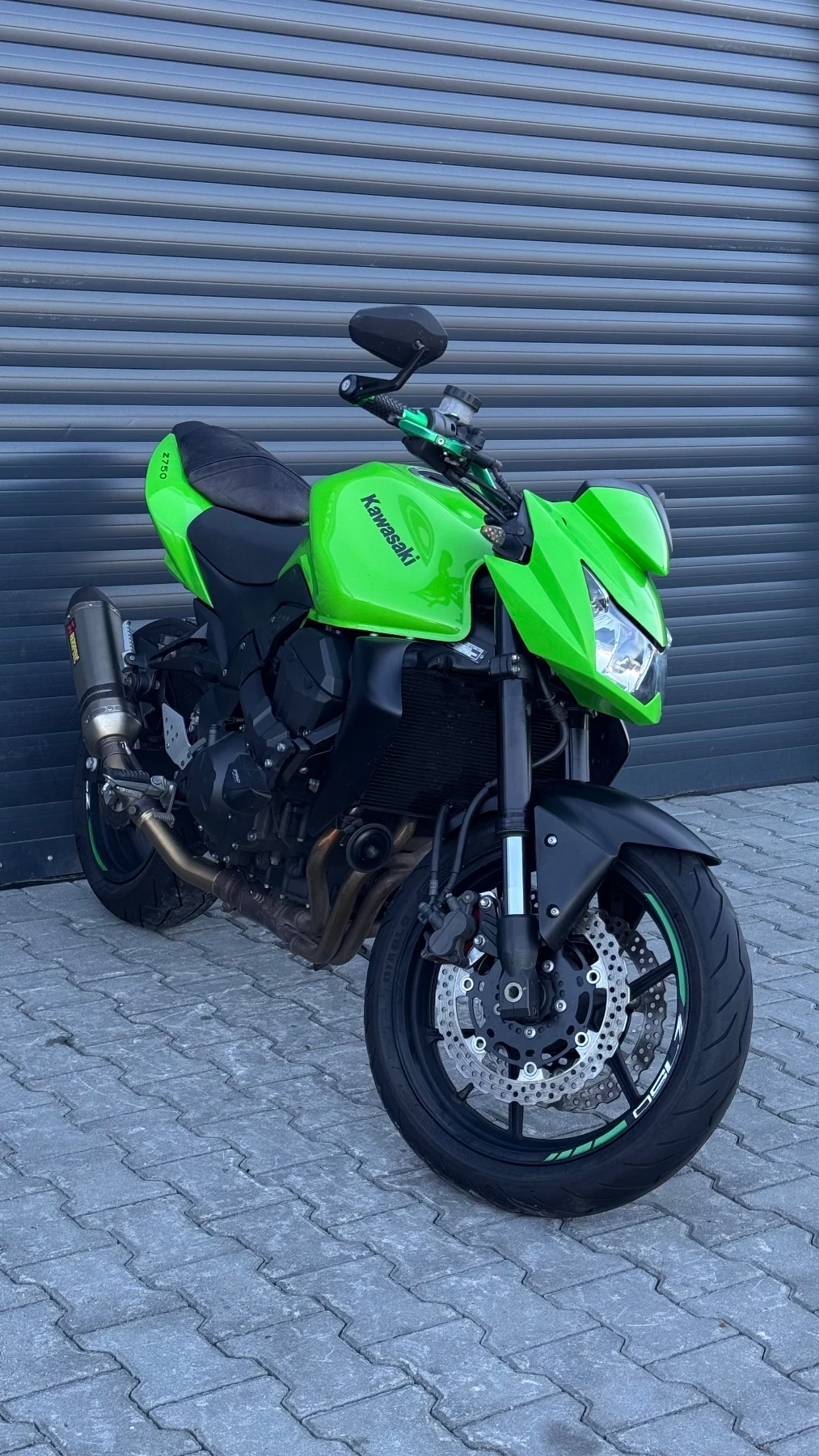 Kawasaki Z 750i Akrapovic, снимка 4 - Мотоциклети и мототехника - 56076135
