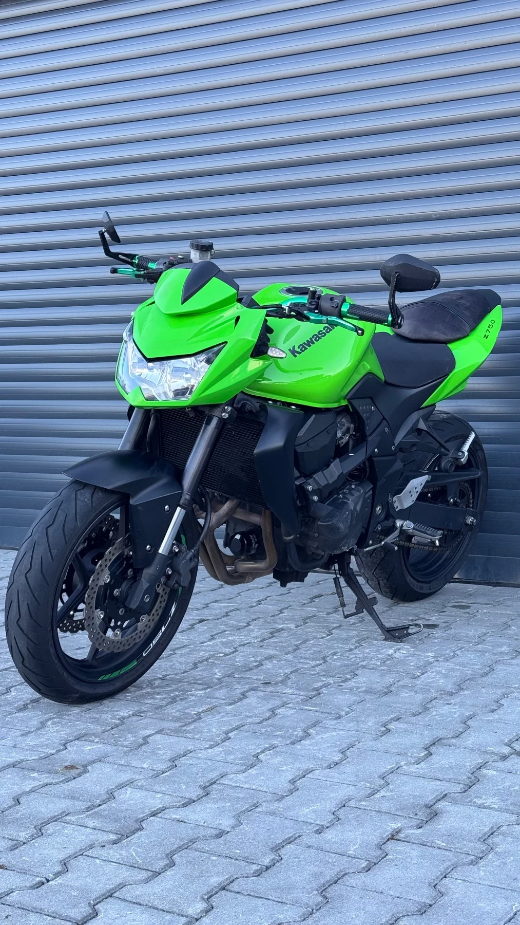 Kawasaki Z 750i Akrapovic, снимка 2 - Мотоциклети и мототехника - 56076135