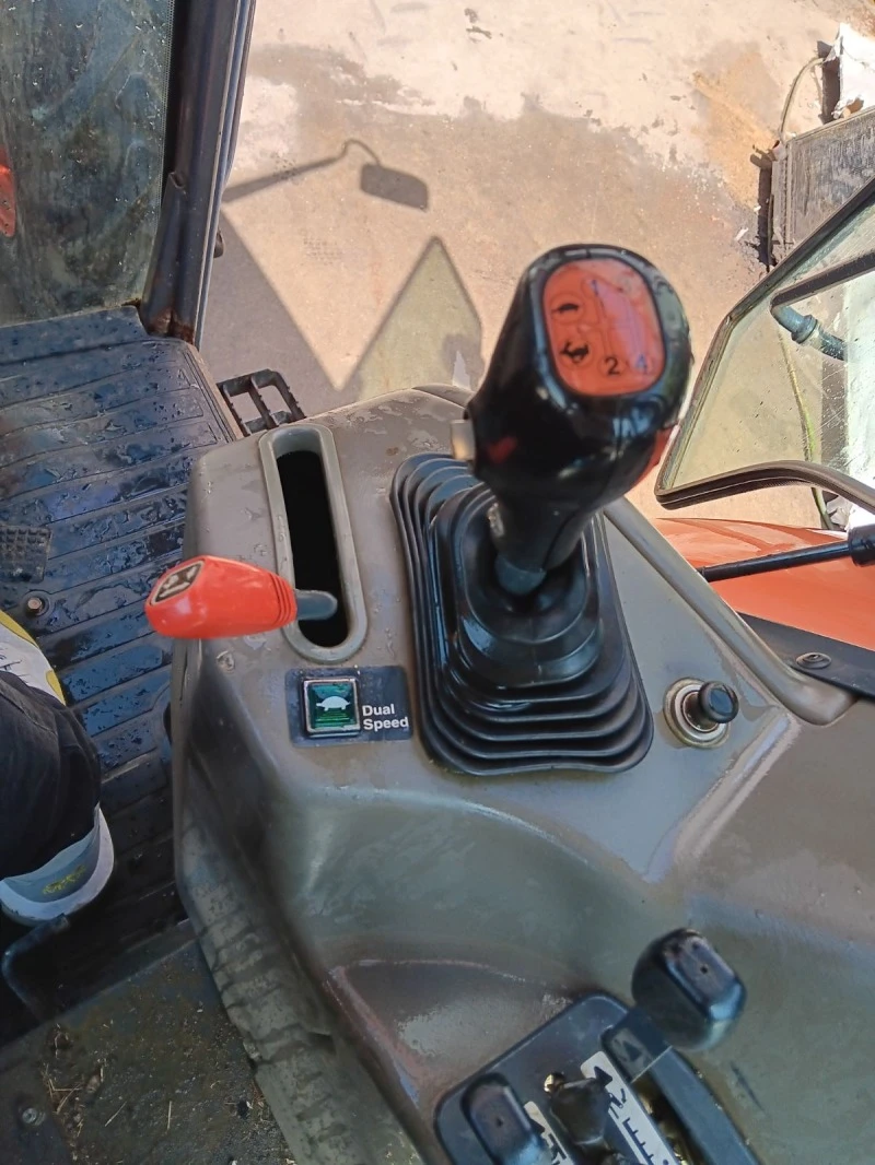 Трактор Kubota M108S, снимка 9 - Селскостопанска техника - 47619067