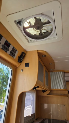 Кемпер Dethleffs ADVANTAGE- XXL гараж.Климатик 150hp, снимка 15