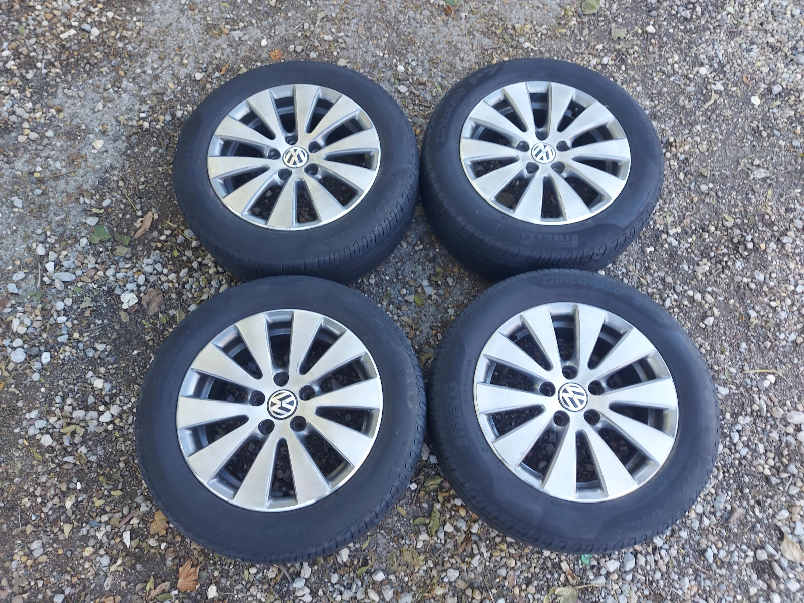    215/55R16  VW | Mobile.bg   1