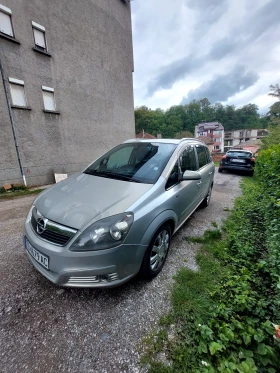 Opel Zafira B, снимка 15