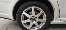 Toyota Avensis 2.4 бензин; Автомат; 2 ключа; 2 комплекта гуми, снимка 15