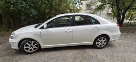 Toyota Avensis 2.4 бензин; Автомат; 2 ключа; 2 комплекта гуми, снимка 2