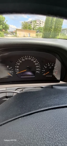 Mercedes-Benz E 240 2.6 | Mobile.bg    10