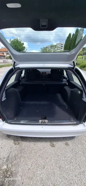 Mercedes-Benz E 240 2.6 | Mobile.bg    7