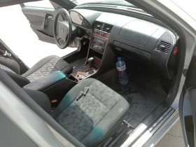 Mercedes-Benz C 200 2.0i   | Mobile.bg    6