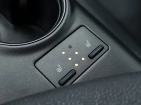 Toyota Camry XSE - 25000 € / 48895.75 лв. - 92983937 4