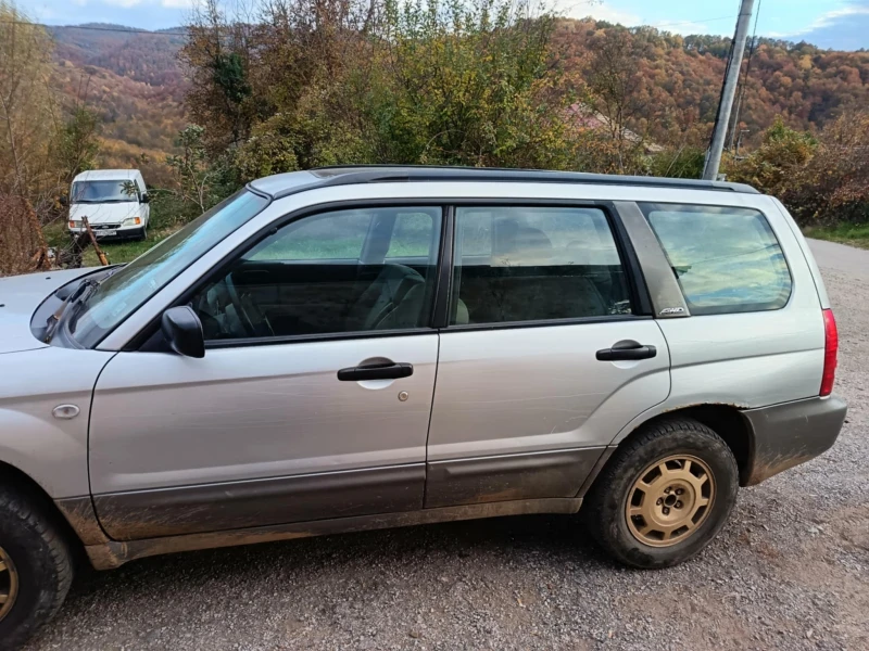 Subaru Forester, снимка 8 - Автомобили и джипове - 47796822