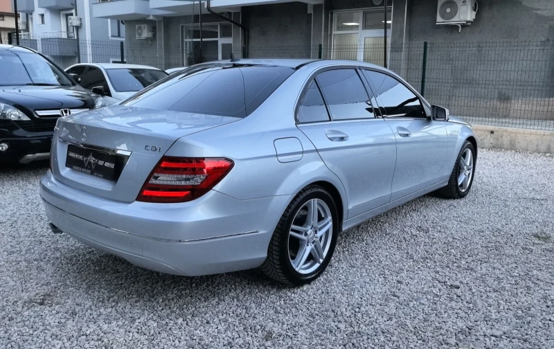 Mercedes-Benz C 220 С-История Avangarde 179.000км , снимка 5 - Автомобили и джипове - 47896605