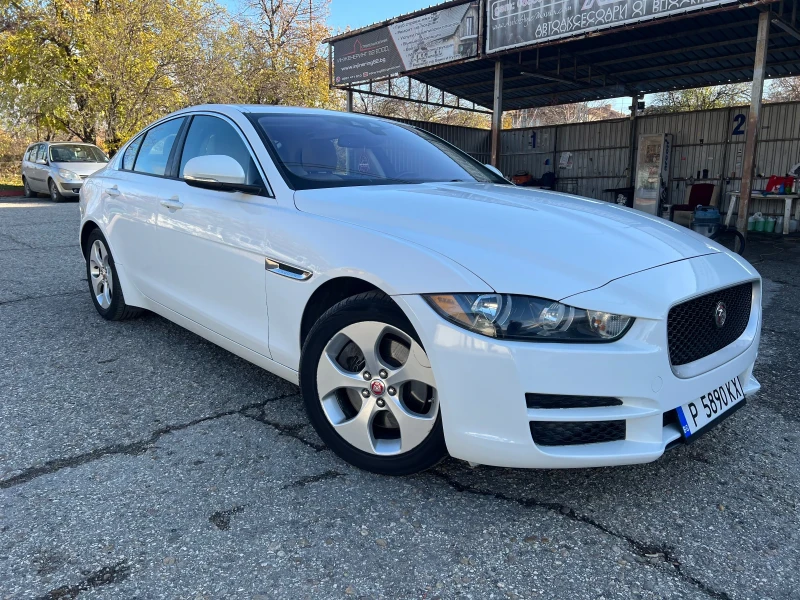 Jaguar XE 2.0 Turvo, Navi, Byala Koja, снимка 1 - Автомобили и джипове - 48245989