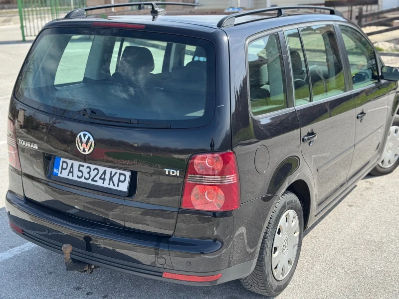 VW Touran, снимка 3 - Автомобили и джипове - 49492935