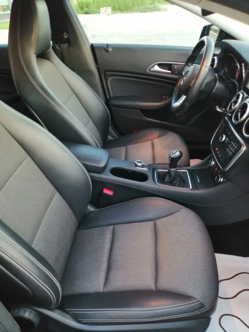 Mercedes-Benz CLA 180 CDI НАВИ КОЖА ЕВРО6, снимка 15 - Автомобили и джипове - 50178063