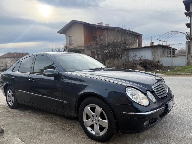 Mercedes-Benz E 220, снимка 2 - Автомобили и джипове - 53262569