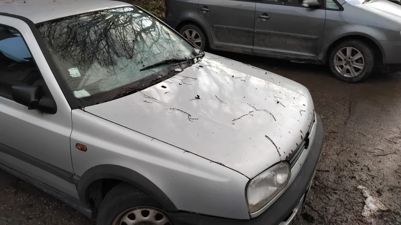 VW Golf, снимка 5 - Автомобили и джипове - 53329579