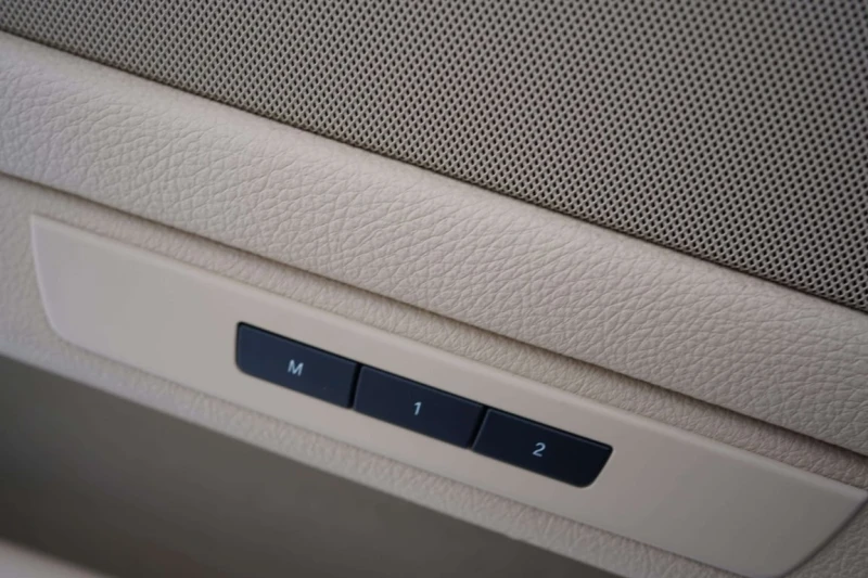 BMW 535 * xDrive * CARFAX * ЦЕНА ДО БГ, снимка 17 - Автомобили и джипове - 53384634