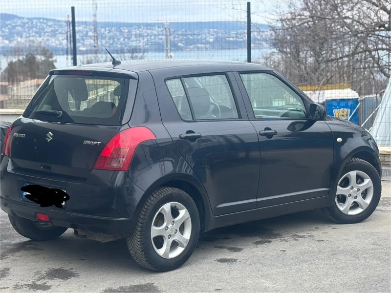 Suzuki Swift, снимка 4 - Автомобили и джипове - 53454058