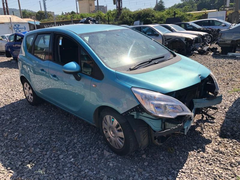 Opel Meriva 1.4, снимка 2 - Автомобили и джипове - 46610656