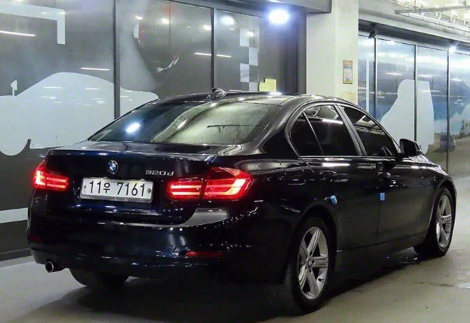 BMW 320  - изображение 4