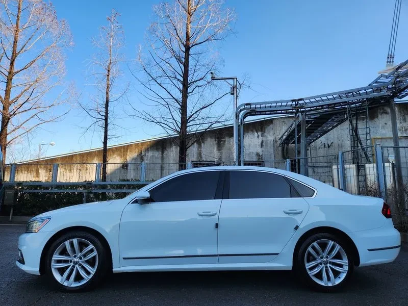 VW Passat  2.0 Tsi B7, снимка 8 - Автомобили и джипове - 55062432