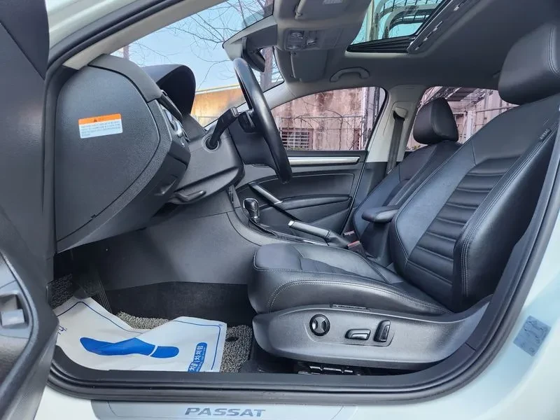 VW Passat  2.0 Tsi B7, снимка 10 - Автомобили и джипове - 55062432