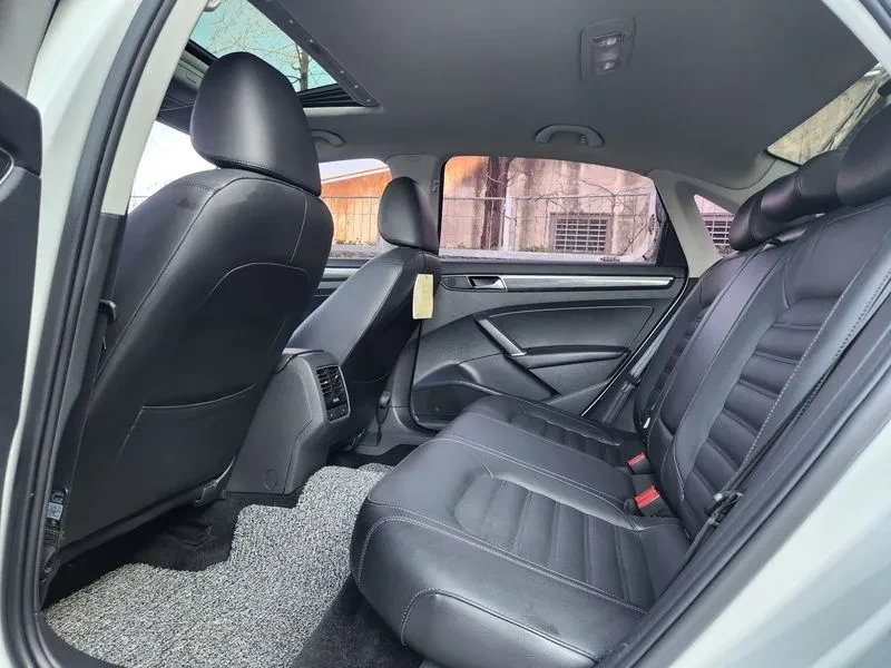 VW Passat  2.0 Tsi B7, снимка 11 - Автомобили и джипове - 55062432