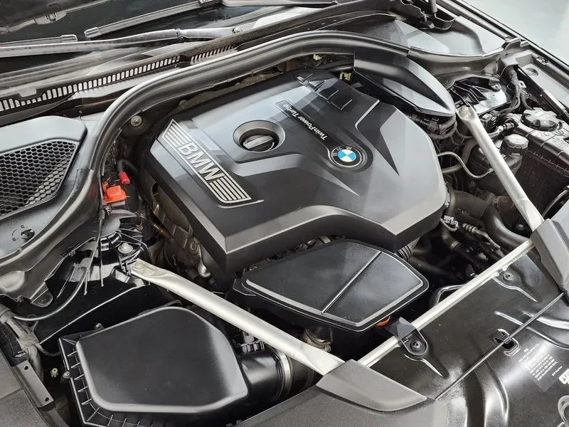 BMW 520 LUXURY G30, снимка 6 - Автомобили и джипове - 55734319