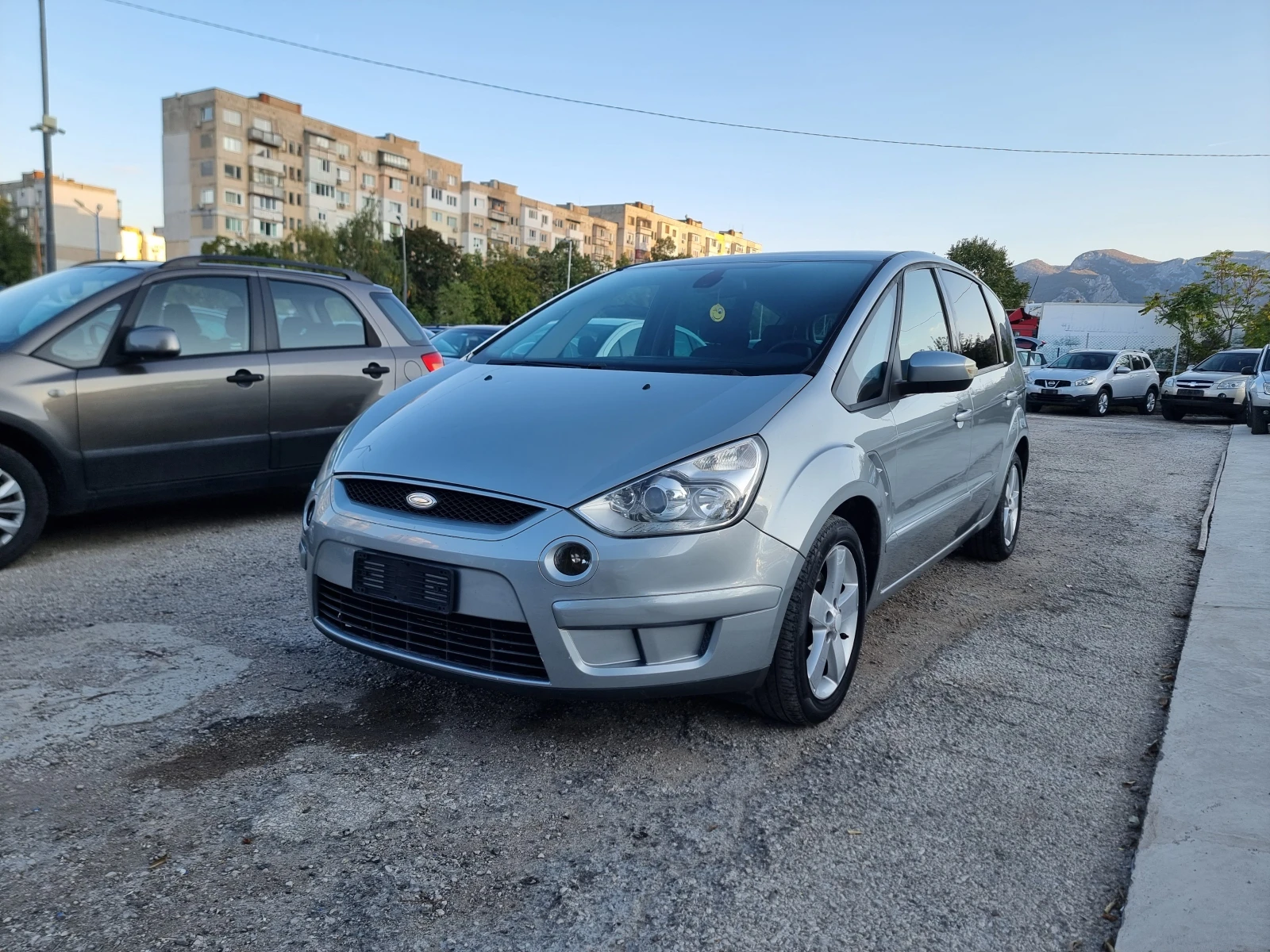 Ford S-Max 2.0TDI - изображение 2