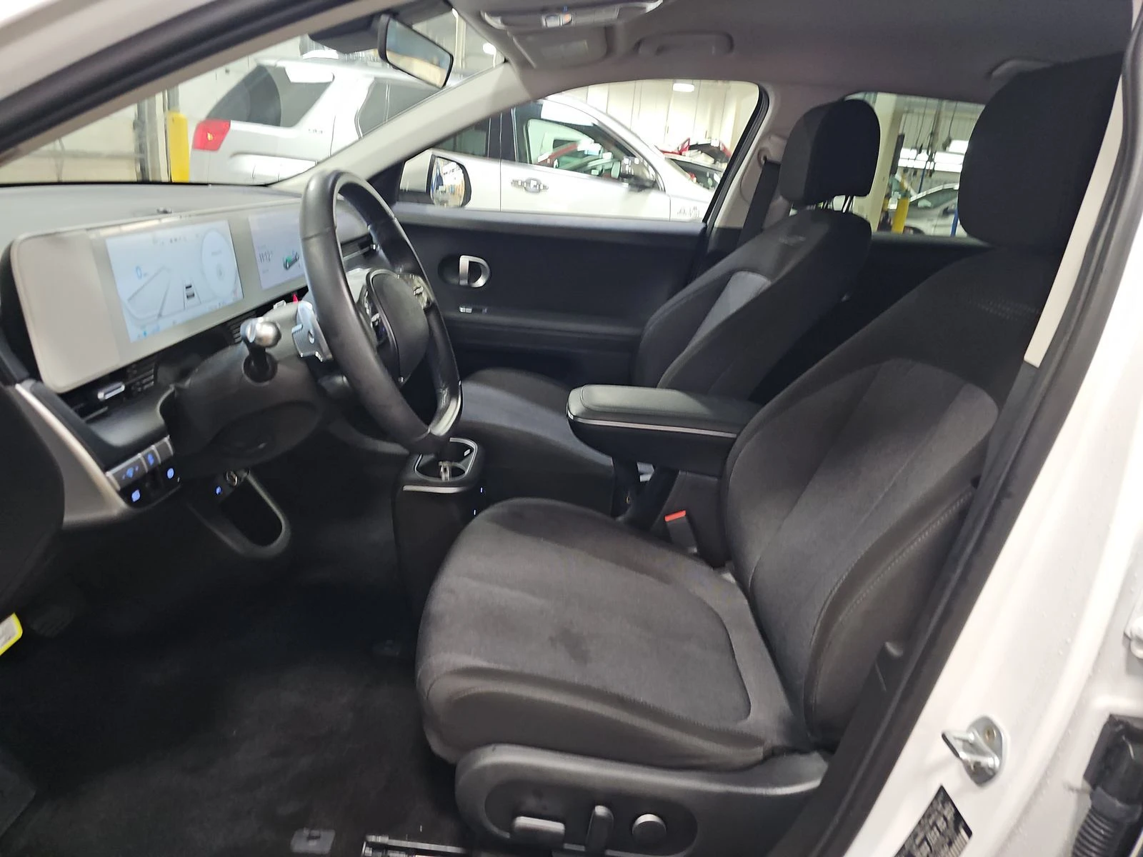 Hyundai Ioniq 5  - изображение 7