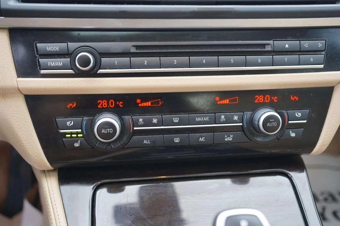 BMW 535 * xDrive * CARFAX * ���� �� �� | Mobile.bg � ����������� 14