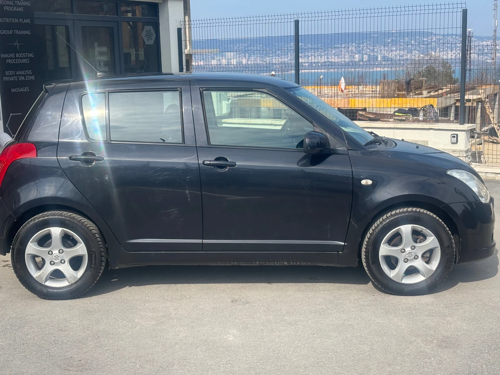 Suzuki Swift, снимка 13 - Автомобили и джипове - 53454058