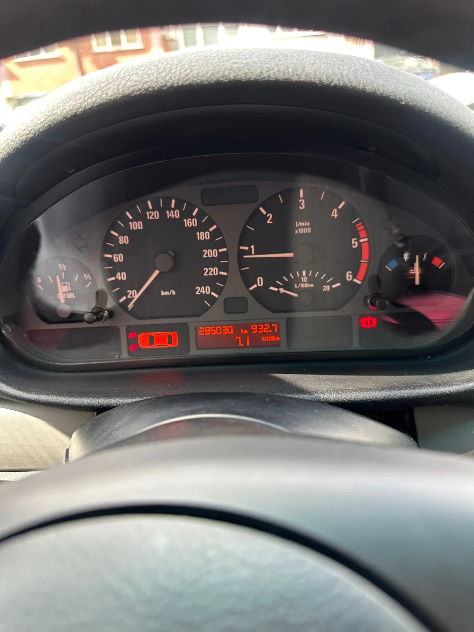 BMW 320, снимка 7 - Автомобили и джипове - 54005514