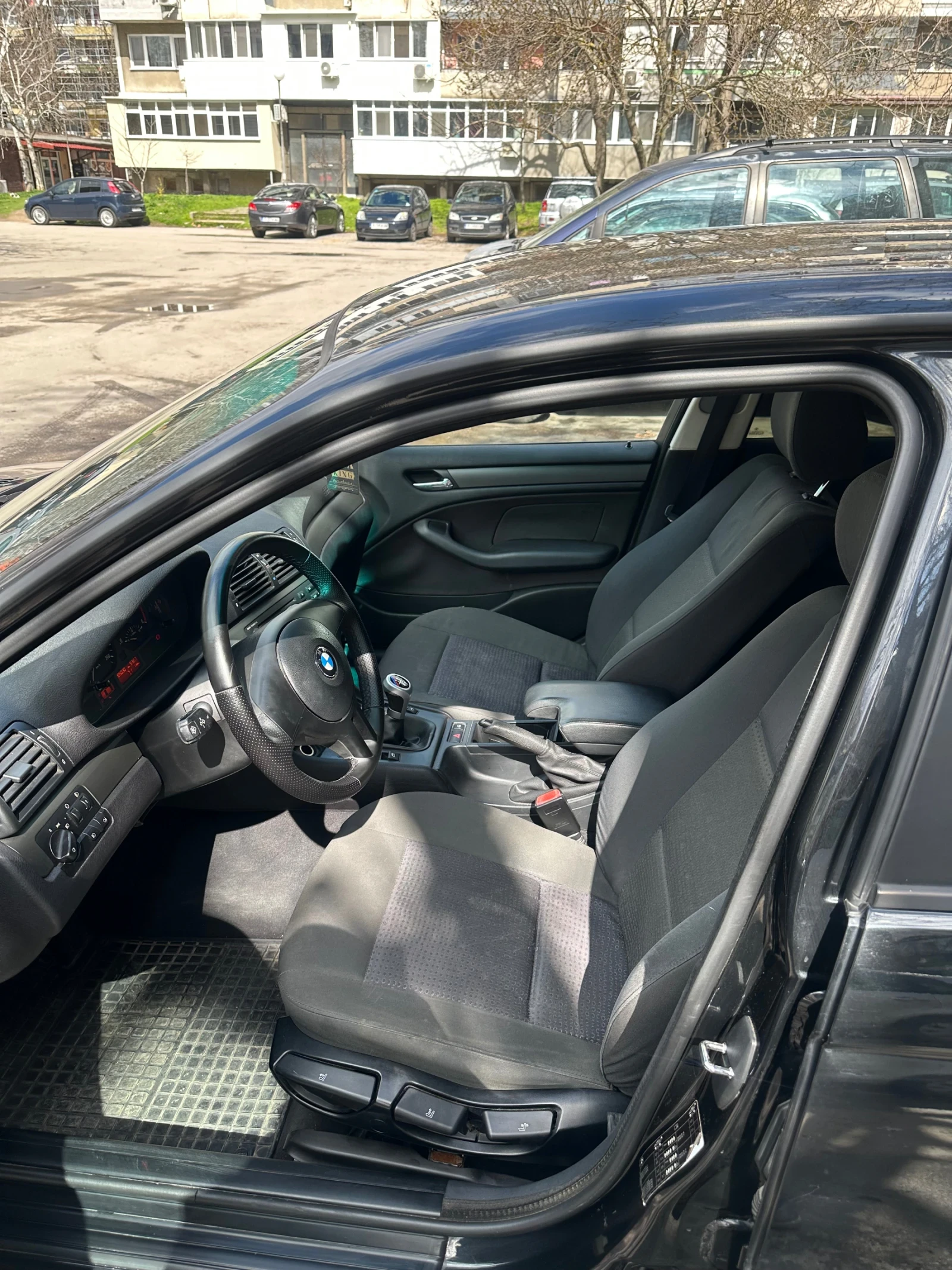 BMW 320, снимка 4 - Автомобили и джипове - 54005514