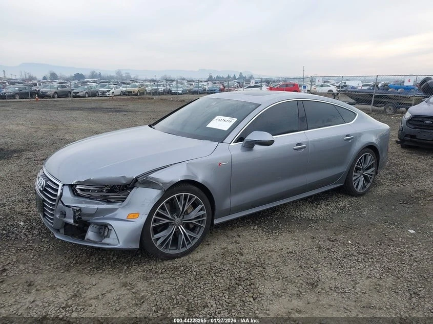 Audi A7 3.0T PREMIUM PLUS С РЕГИСТРАЦИЯ & АВТО КРЕДИТ , снимка 3 - Автомобили и джипове - 54030327