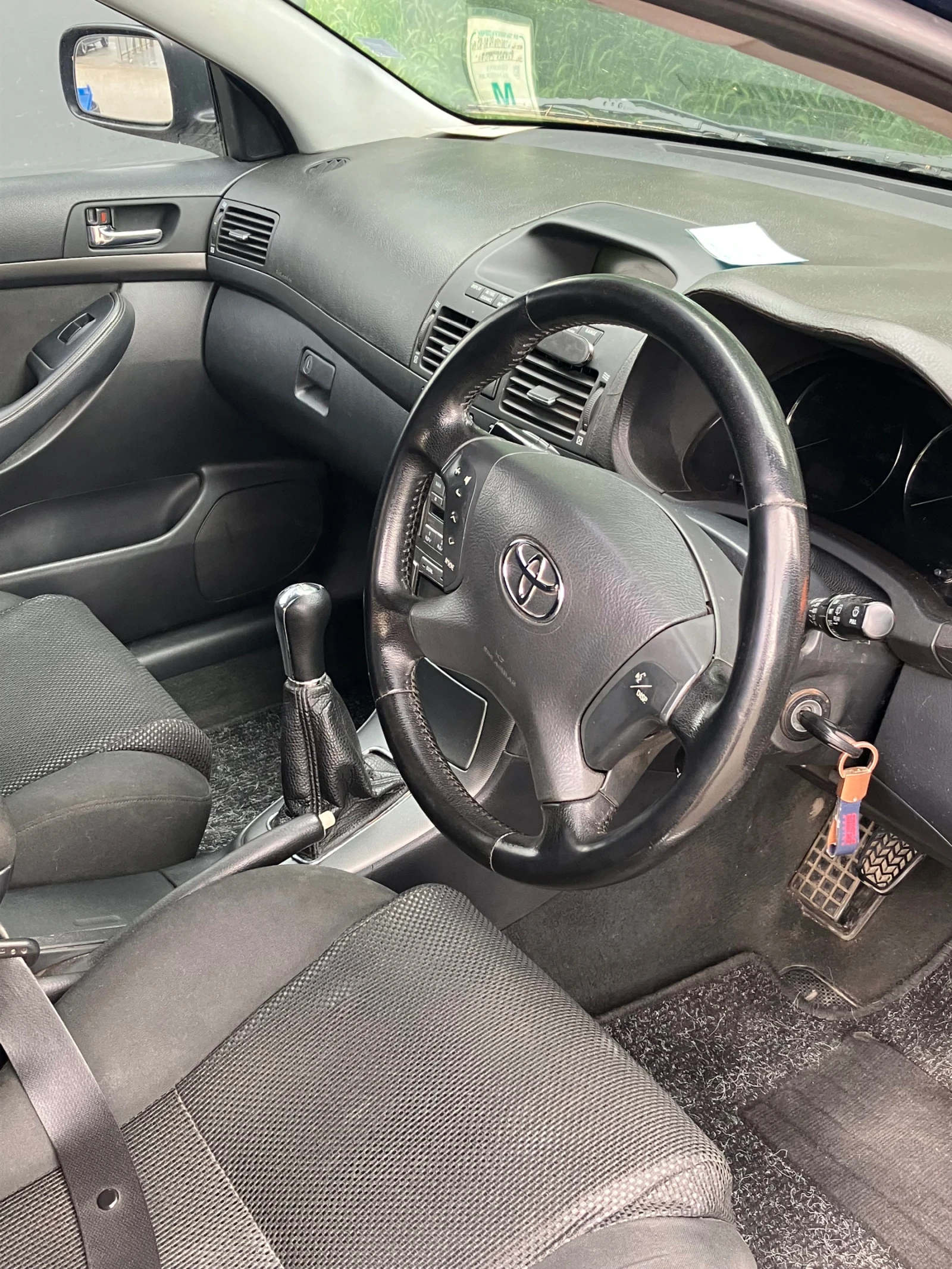 Toyota Avensis D4D 2.0, снимка 3 - Автомобили и джипове - 54635461