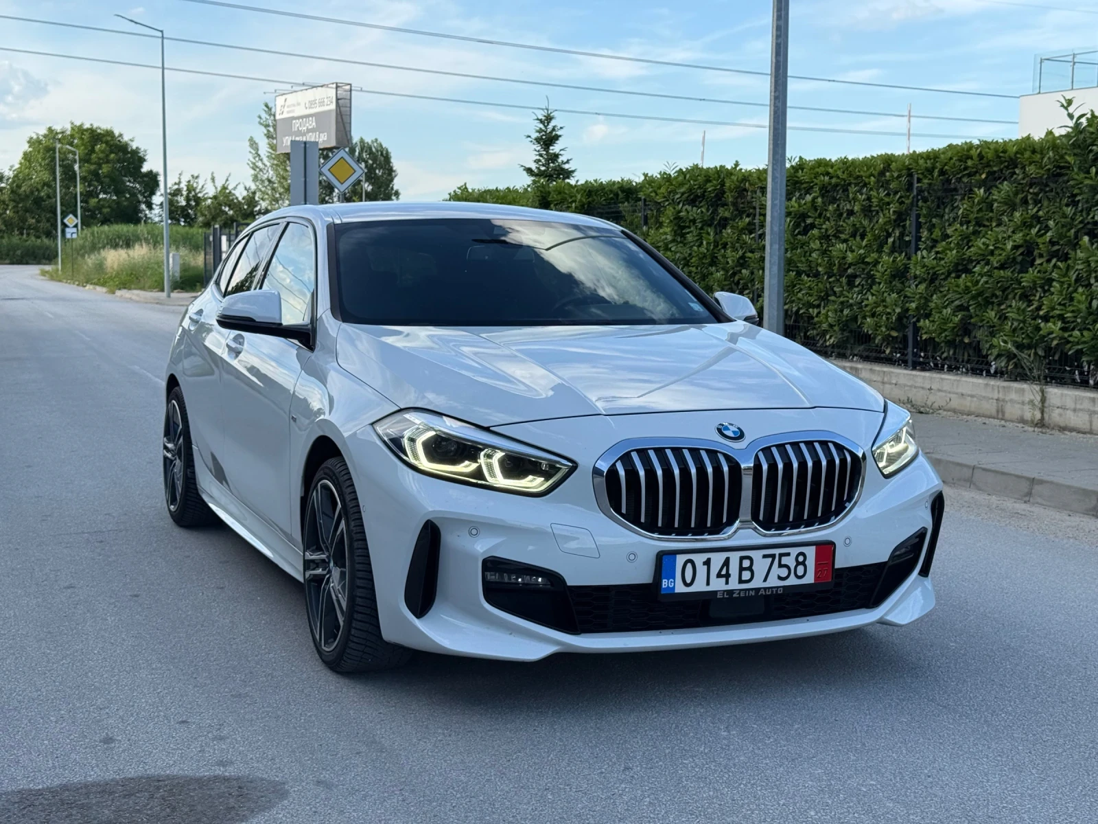 BMW 118 M PACKET / DISTRONIC / FULL-LED / 60.000 KM / ИСТ, снимка 3 - Автомобили и джипове - 55002614