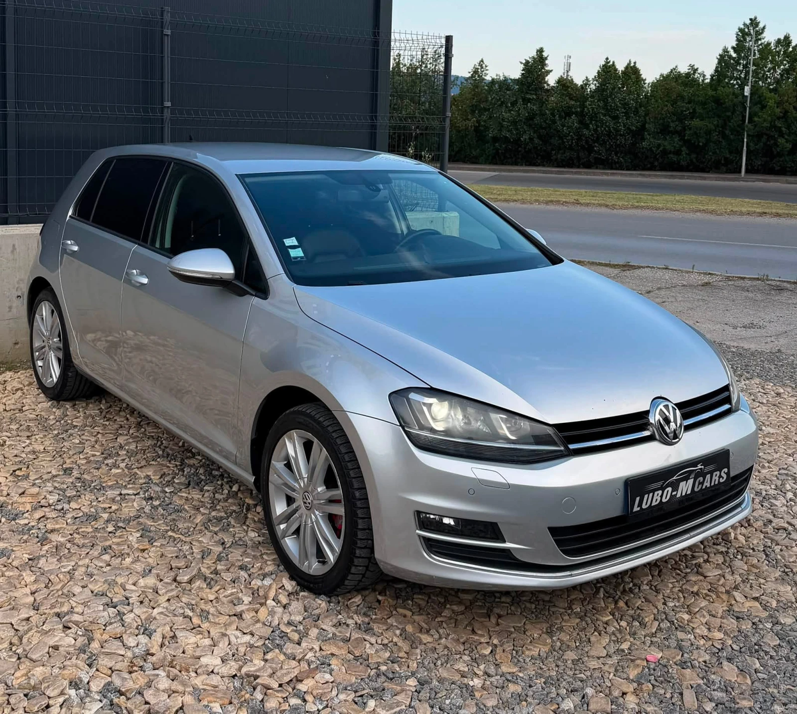 VW Golf 7/1.6TDI/105/DSG/HIGHLINE, снимка 3 - Автомобили и джипове - 55394063